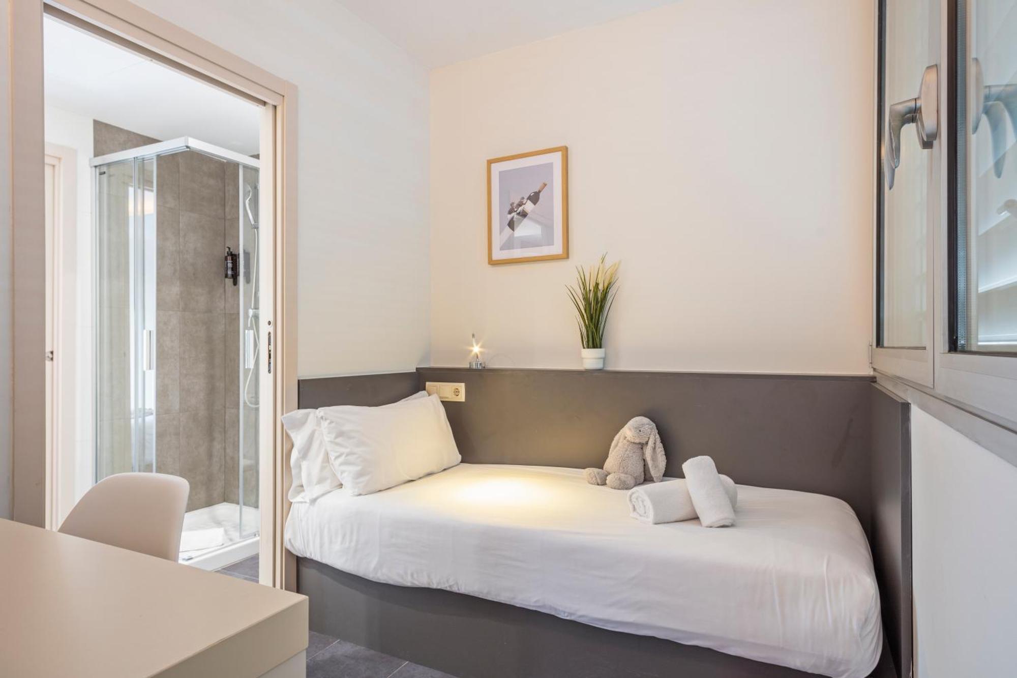 Apartahotel Bcn Montjuic 3*