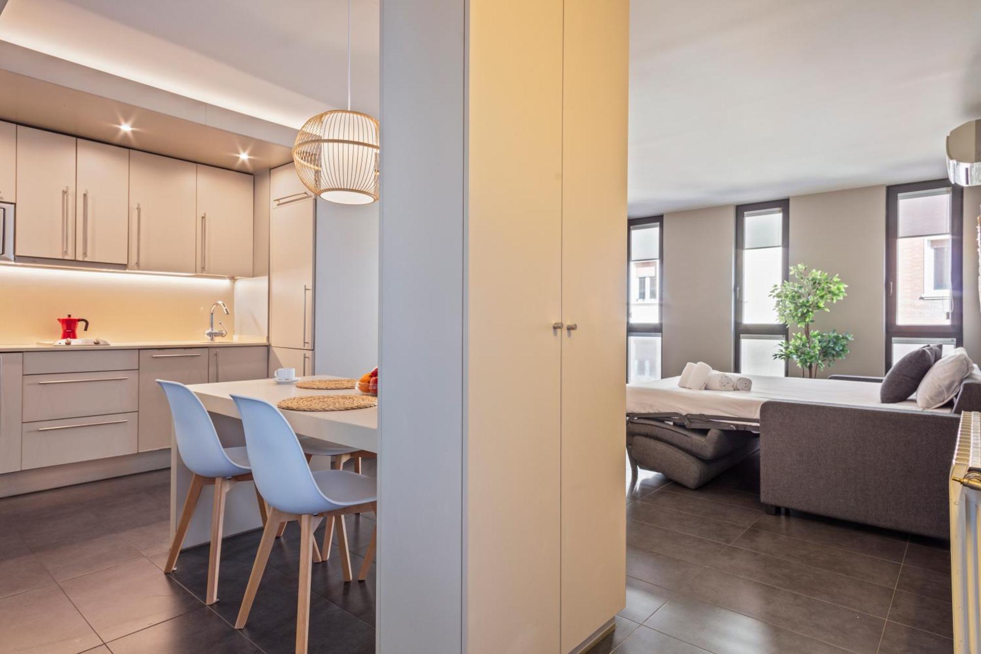 Apartahotel Bcn Montjuic 3*